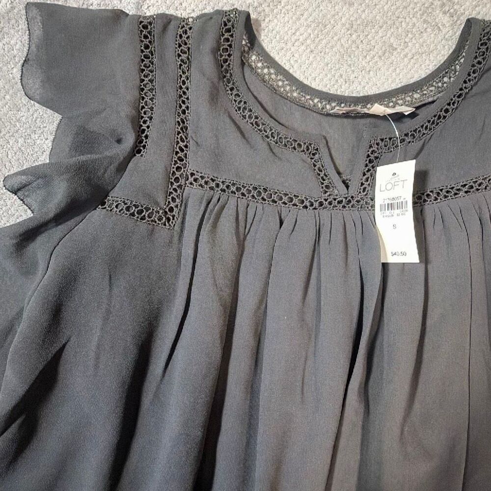 LOFT Small Charcoal Gray Ruffle Sleeve Lace Trim Blouse Business Office NEW - Picture 3 of 9